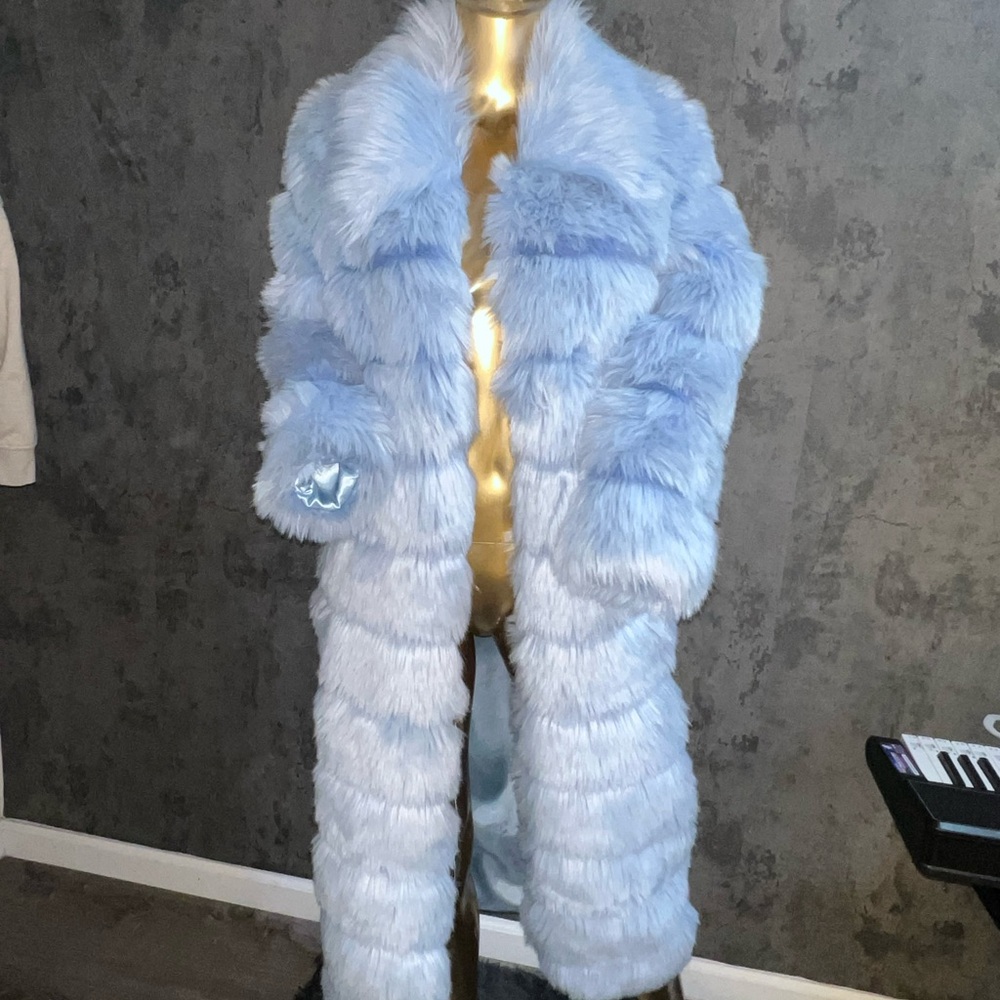 Elegant Blue Faux Fur Coat